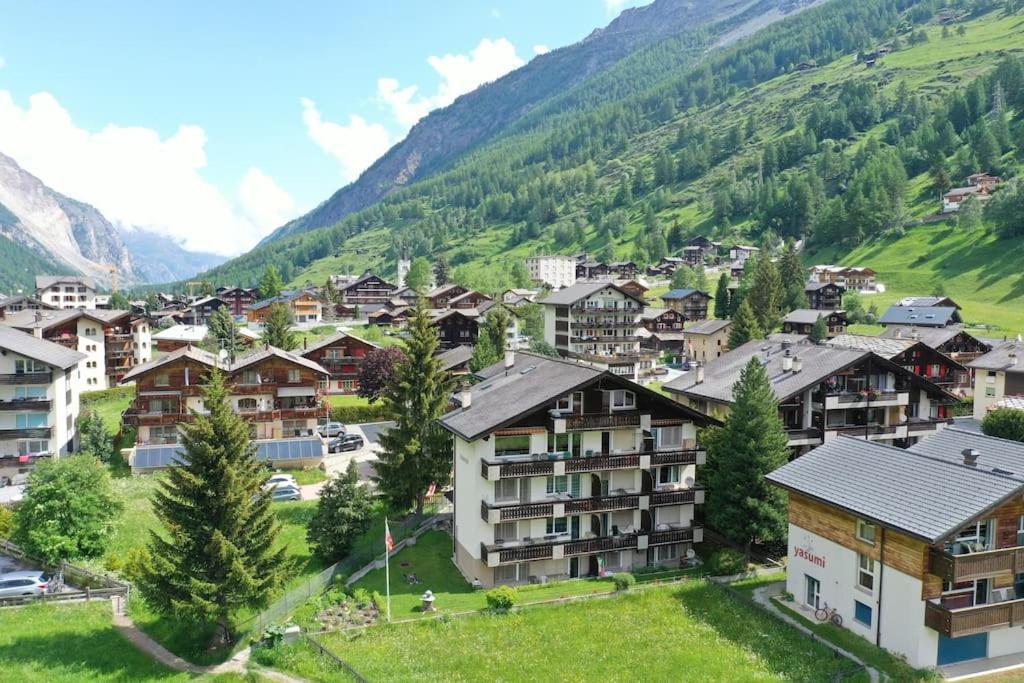 Mountain Magic Apartment For 6 Near Zermatt With Parking! Täsch Esterno foto