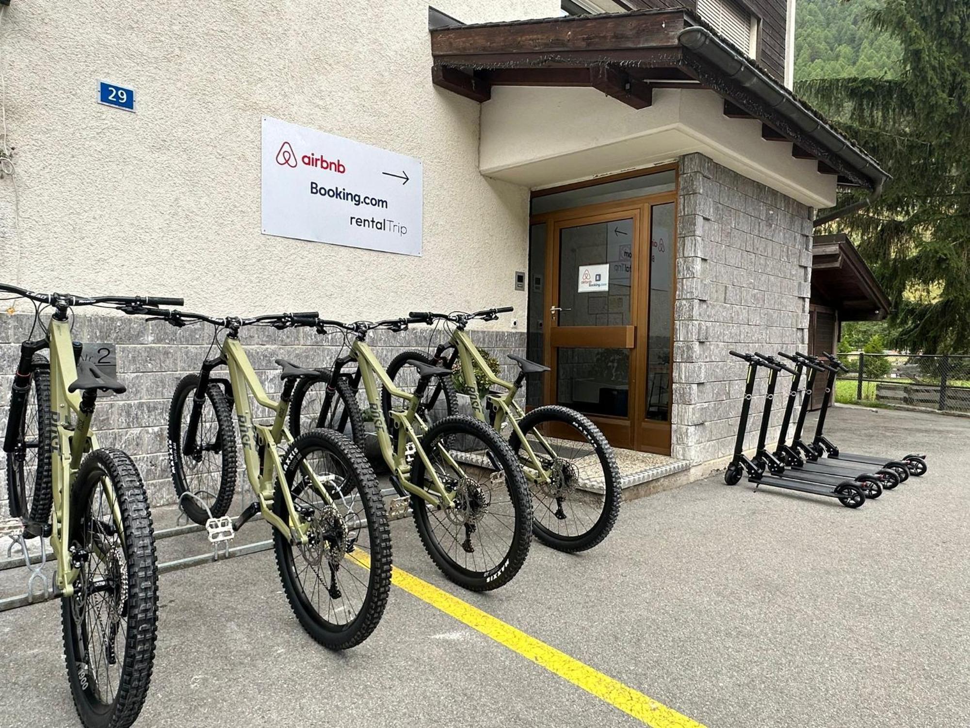 Mountain Magic Apartment For 6 Near Zermatt With Parking! Täsch Esterno foto